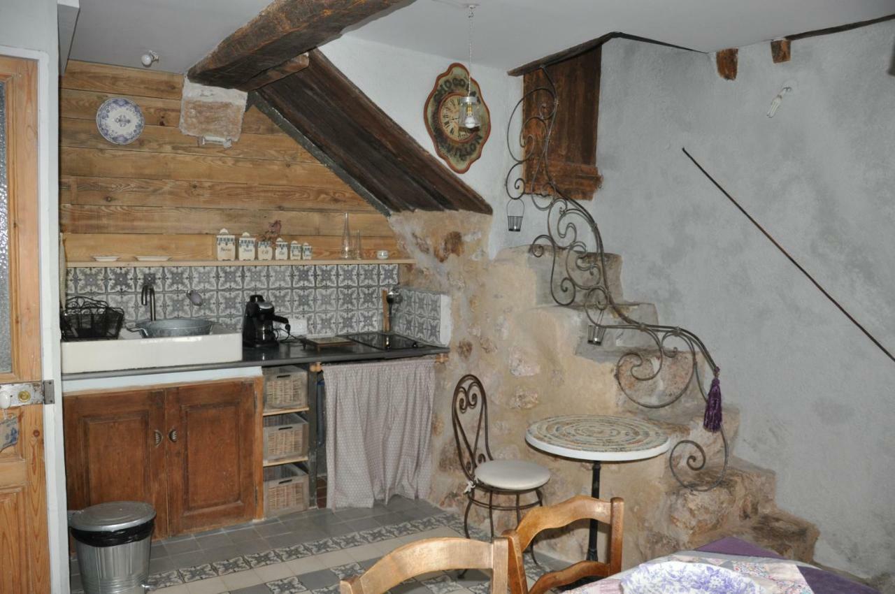 Esprit Brocante Gite Classe Saint Jeannet Exterior photo